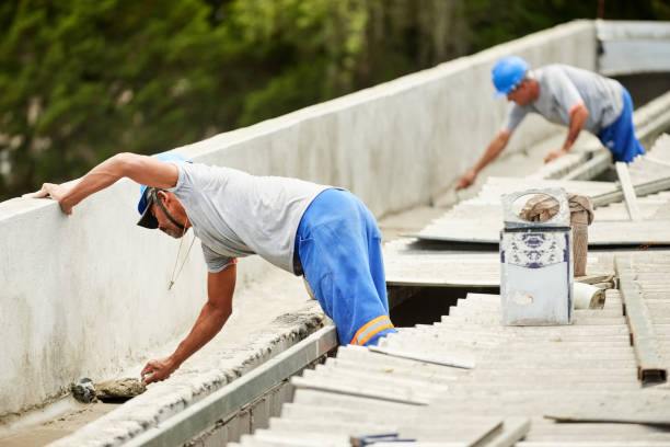 Best Spray Foam Insulation  in Salyersville, KY